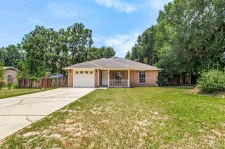 6141 Hamilton Bridge Rd, Milton, FL 32570