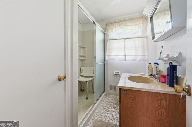 6063 Lyndale Street, Douglasville, GA 30135