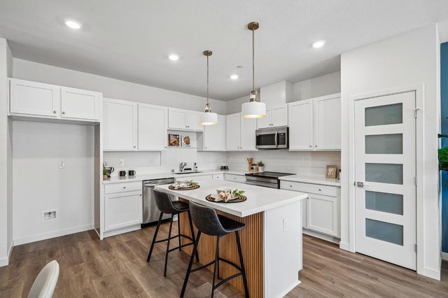 2061 Freya Walk, Sacramento, CA 95835
