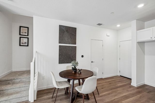 2061 Freya Walk, Sacramento, CA 95835