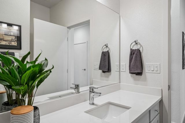 2061 Freya Walk, Sacramento, CA 95835
