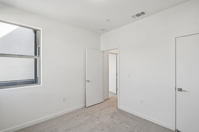 2061 Freya Walk, Sacramento, CA 95835