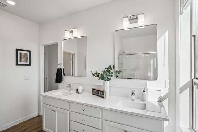2061 Freya Walk, Sacramento, CA 95835