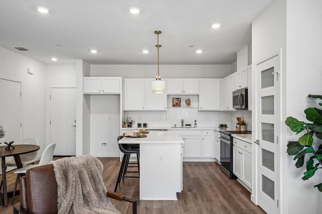2061 Freya Walk, Sacramento, CA 95835