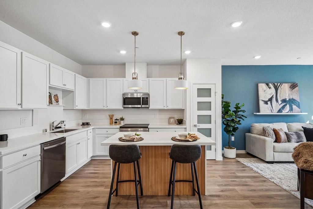 2061 Freya Walk, Sacramento, CA 95835