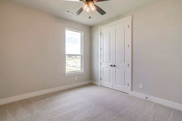 10121 Baldy Mountain Drive, Waxahachie, TX 75167