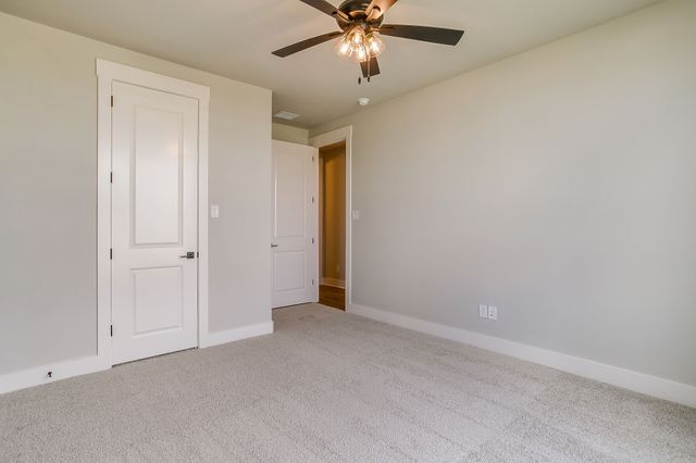 10121 Baldy Mountain Drive, Waxahachie, TX 75167