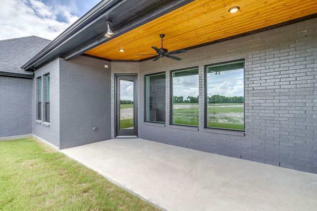 10121 Baldy Mountain Drive, Waxahachie, TX 75167
