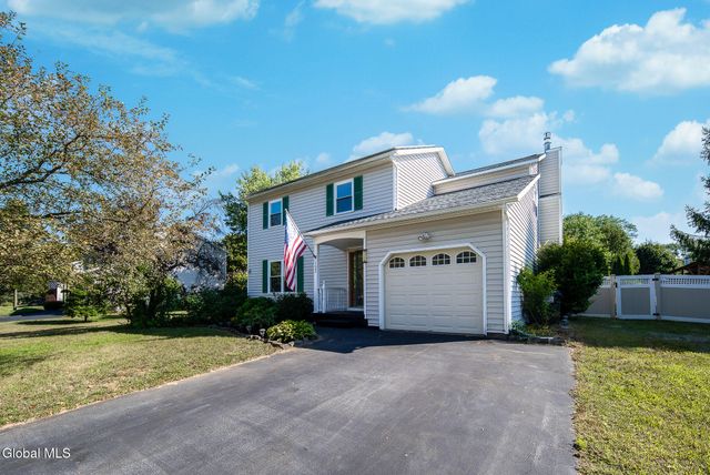 1123 Laural Lane, Malta, NY 12020