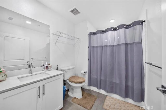 7003 Citron, Cypress, CA 90630