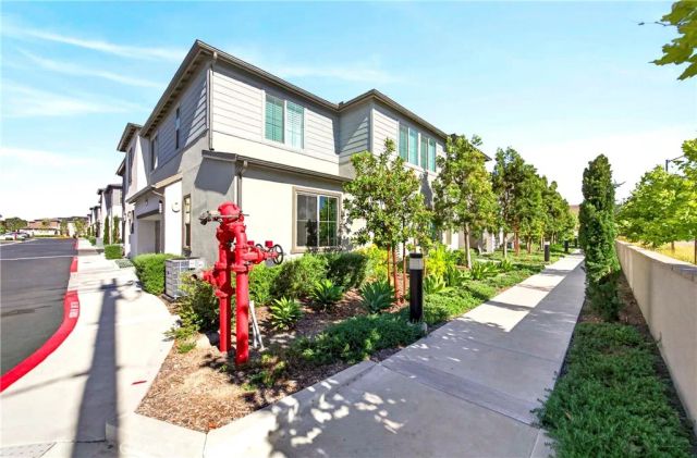 7003 Citron, Cypress, CA 90630