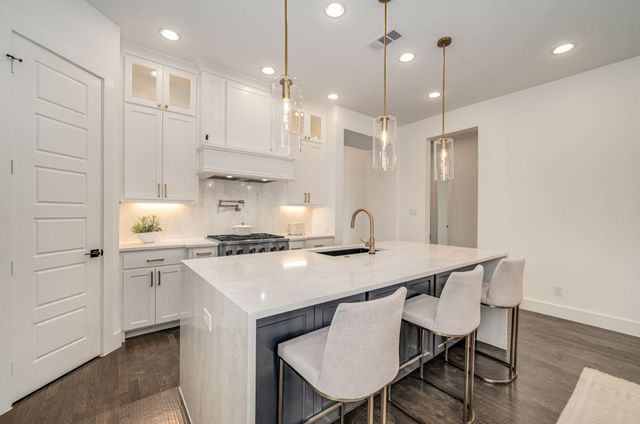 8401 Wembley, The Colony, TX 75056