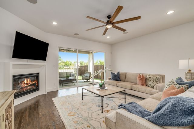 8401 Wembley, The Colony, TX 75056