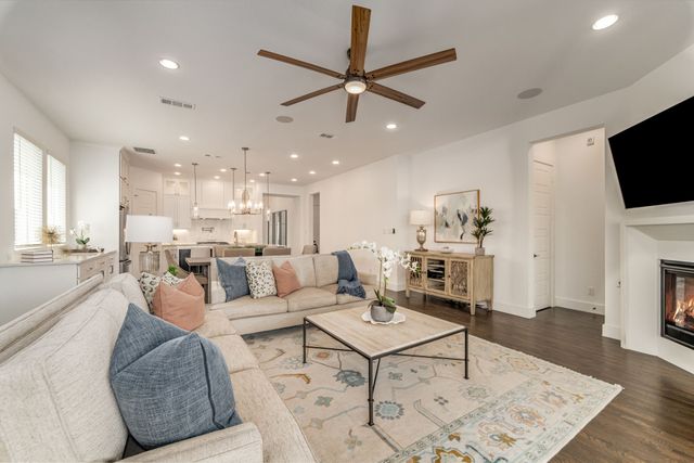 8401 Wembley, The Colony, TX 75056