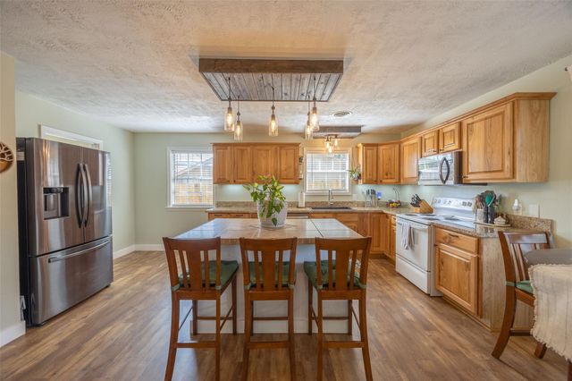 401 E Stone Street, Brenham, TX 77833