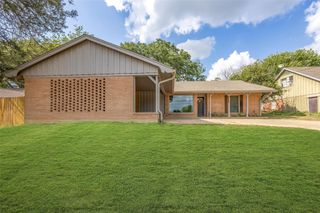 401 E Stone Street, Brenham, TX 77833