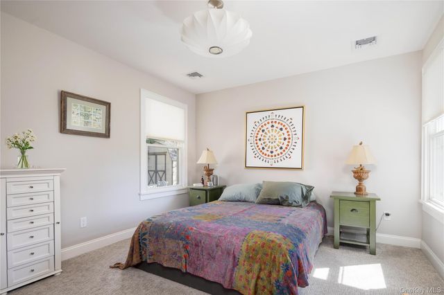 1635 Smith Road, Peconic, NY 11958