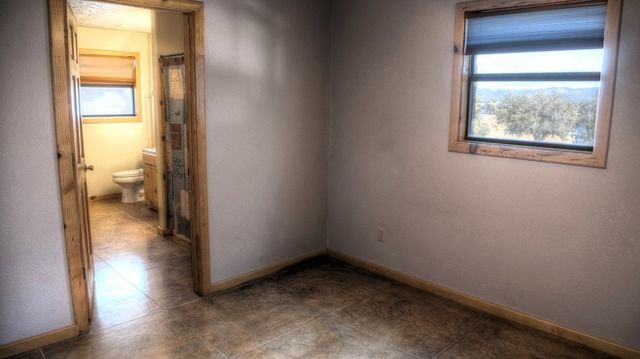 457 N Tomahawk Way, Concan, TX 78838