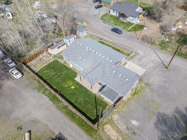 1901 SE Paulina Highway, Prineville, OR 97754
