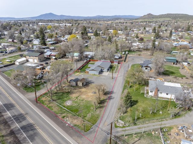 1901 SE Paulina Highway, Prineville, OR 97754