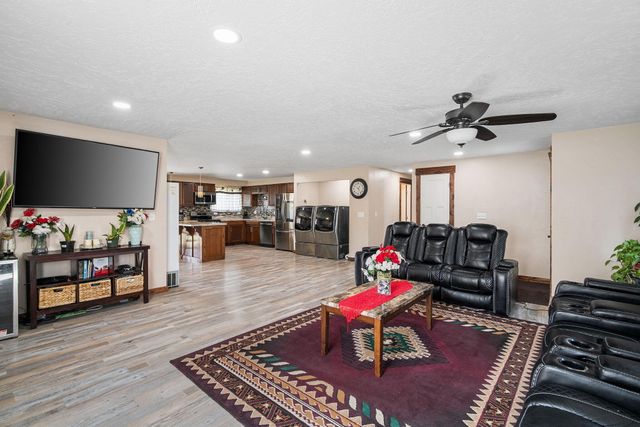 1901 SE Paulina Highway, Prineville, OR 97754