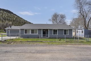 1901 SE Paulina Highway, Prineville, OR 97754