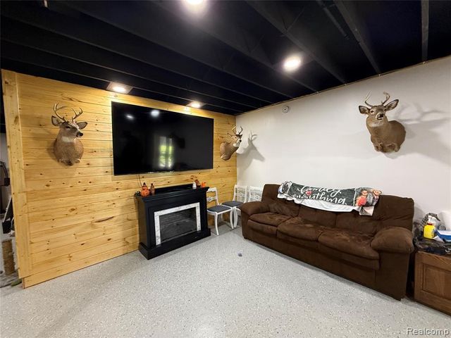 5371 Cade Road, Imlay City, MI 48444