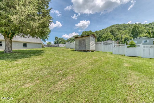 2642 Broad Street, Bristol, TN 37620