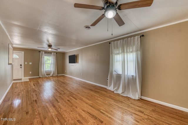 2642 Broad Street, Bristol, TN 37620