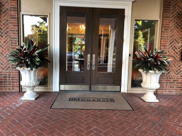 5400 Park Ave Apt 302, Memphis, TN 38119