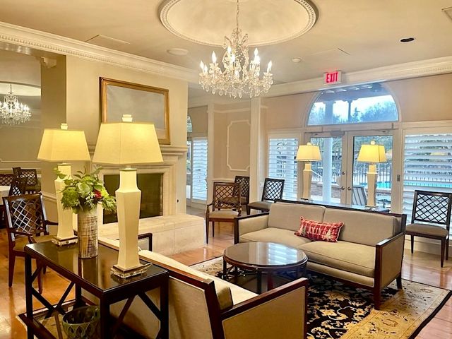 5400 Park Ave Apt 302, Memphis, TN 38119