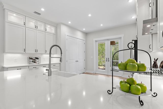 92 E Lafayette Road, Watersound, FL 32461