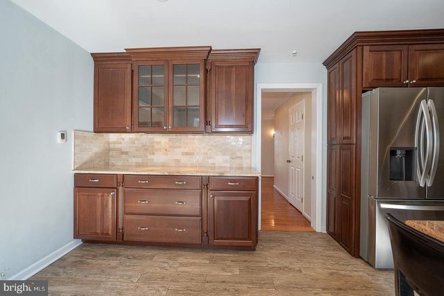 1099 ARMSTRONG CT, Wayne, PA 19087