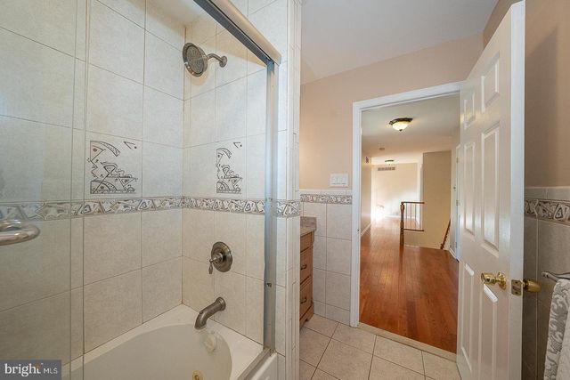 1099 ARMSTRONG CT, Wayne, PA 19087