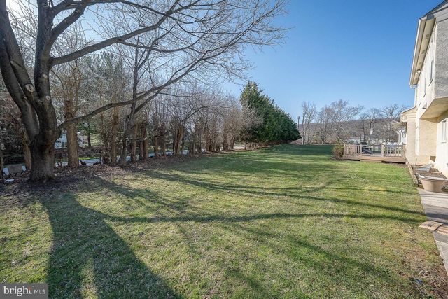 1099 ARMSTRONG CT, Wayne, PA 19087