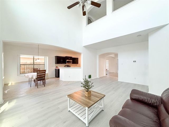 2827 Defoe Drive, Katy, TX 77449