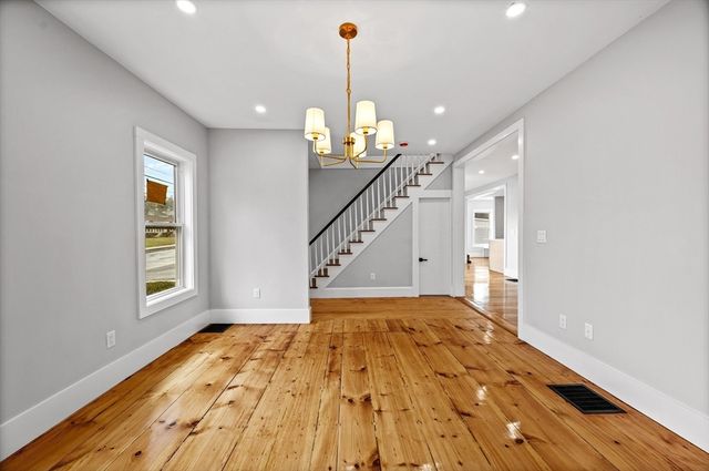 388 Water St, Clinton, MA 01510