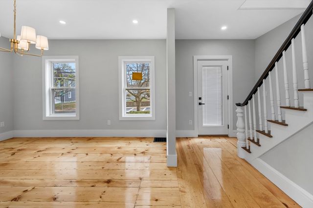 388 Water St, Clinton, MA 01510