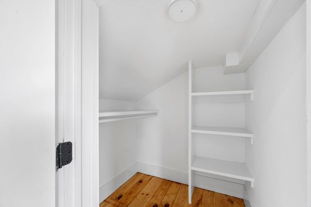 388 Water St, Clinton, MA 01510