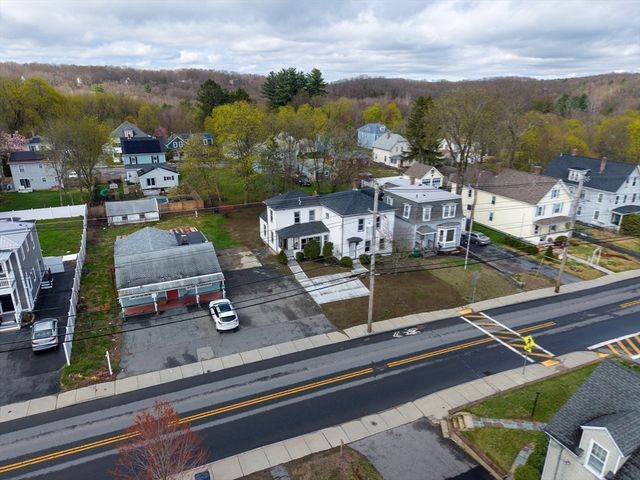 388 Water St, Clinton, MA 01510