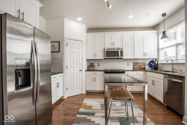 2413 N Park Avenue, Indianapolis, IN 46205