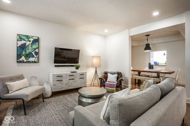 2413 N Park Avenue, Indianapolis, IN 46205