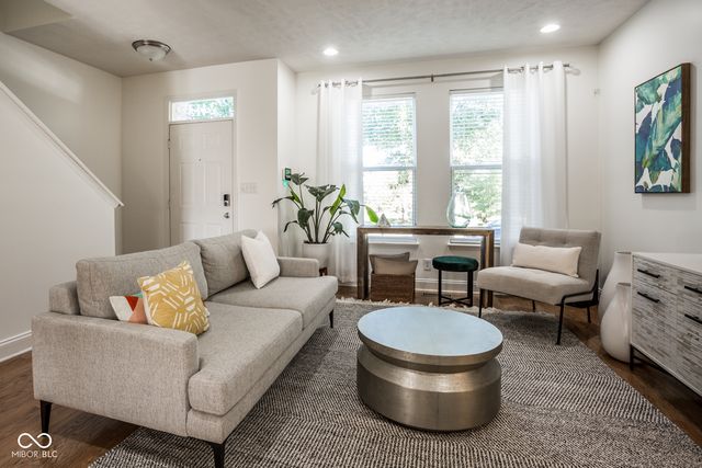 2413 N Park Avenue, Indianapolis, IN 46205