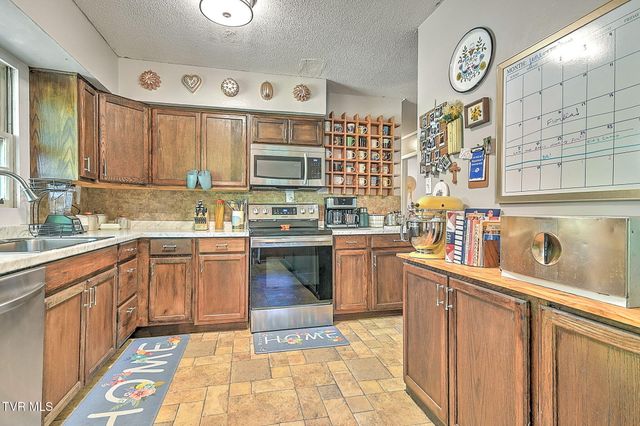 119 Lynnwood Drive, Gray, TN 37615