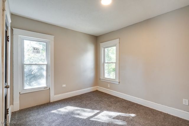 12006 Castlewood Avenue, Cleveland, OH 44108