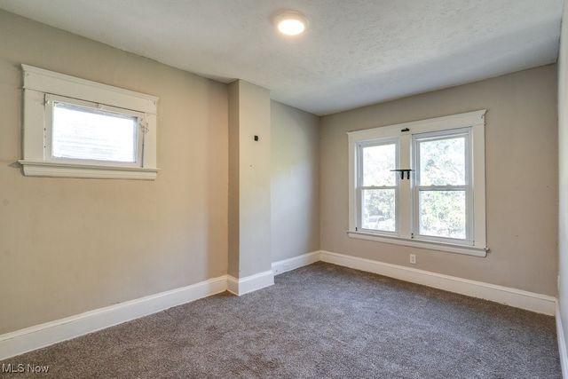 12006 Castlewood Avenue, Cleveland, OH 44108