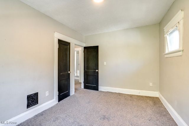 12006 Castlewood Avenue, Cleveland, OH 44108