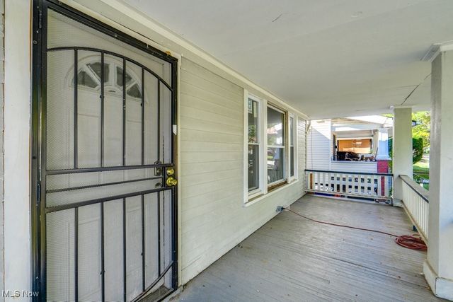 12006 Castlewood Avenue, Cleveland, OH 44108