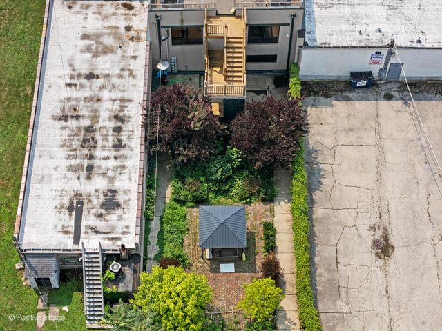 1817 Church Street, Evanston, IL 60201