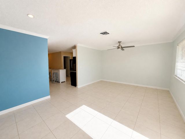 4815 GLADIATOR Circle, Greenacres, FL 33463